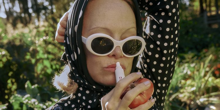 Pamela Anderson Shares Her Perfect Self-Care Day