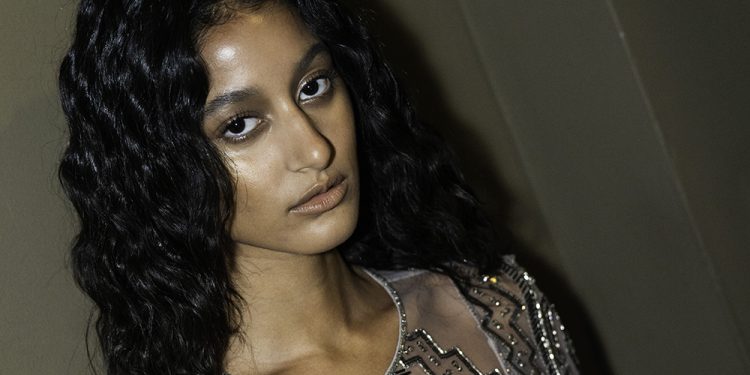 NYFW Just Brought 1970s Beauty Back