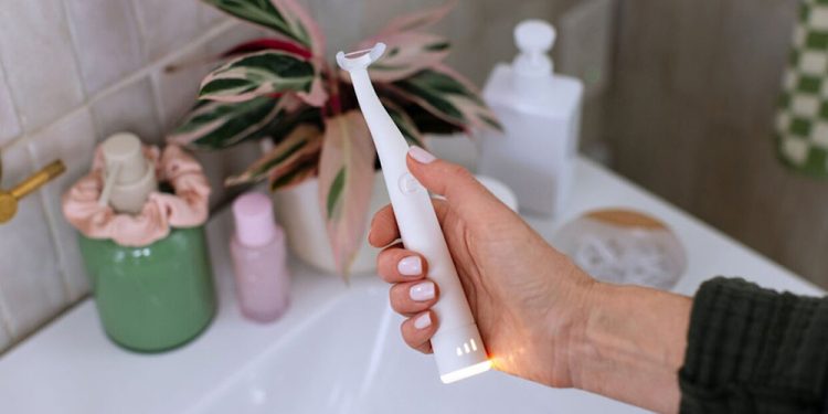 Flaus Electric Flosser Review With Photos and Videos