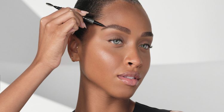 10 Eyebrow Pens for Creating Natural-Looking Brows