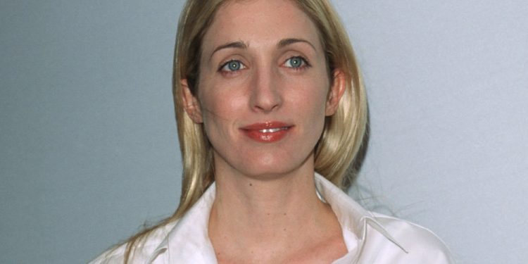 Carolyn Bessette-Kennedy’s Egyptian Musk Is Spiking in Sales