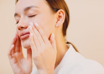 This Serum Nails Hydration Without the Sticker Shock