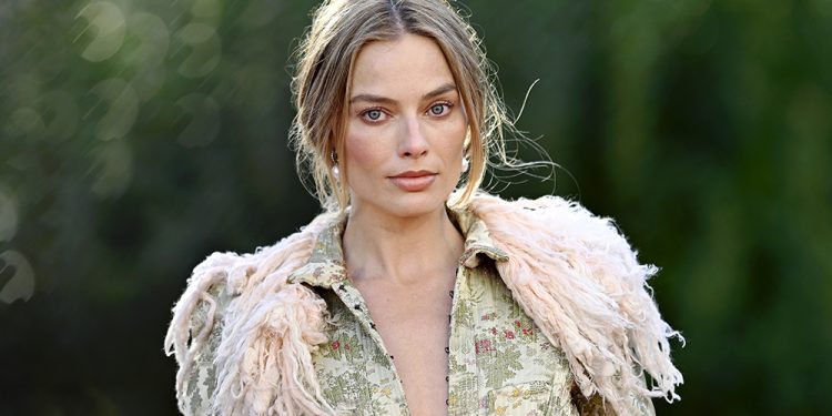 Margot Robbie’s ‘Wuthering Heights’ Press Tour Beauty Trends