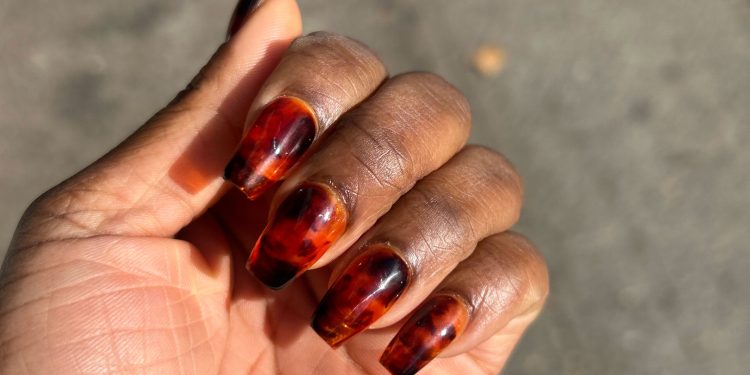 The Best Short Coffin Nail Ideas to Try Now