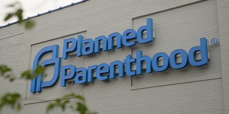 Planned Parenthood Is Expanding Offerings, Including Botox