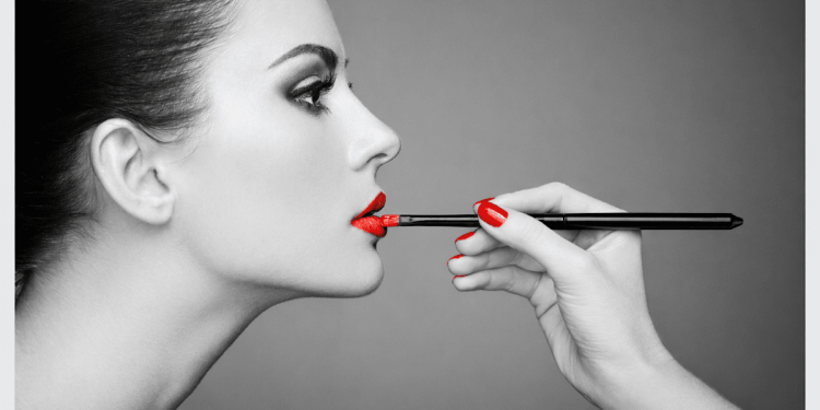 Lip Brush Guide: Perfect Application, Care Tips, and Why You Need One