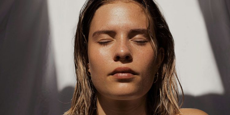 Could This Biomimetic Serum Replace Your Daily Vitamin C?