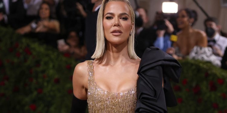 Khloé Kardashian Is Back for Another Round of Sofwave