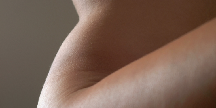 Why Plastic Surgeons Are Replacing Filler With Fat—From the Face Down