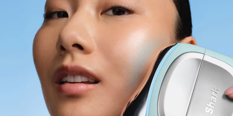 The 12 Best Cooling Beauty Products That Feel Like AC for Your Skin