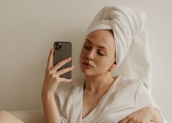 21 Vitamin C Under-Eye Products for a Brighter, More Awake Look