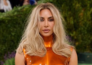 Kim Kardashian Loves This Viral K-Beauty Device, and It’s 20-Percent Off Through Tonight