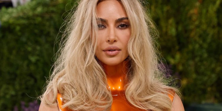 Kim Kardashian Loves This Viral K-Beauty Device, and It’s 20-Percent Off Through Tonight