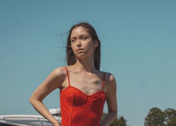 My Go-To Daily Sunscreen Is Also My Favorite Summer Foundation