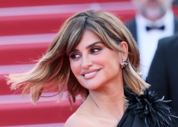 Penélope Cruz’s ‘Weekend Bob’ Is the Most Wearable Hairstyle of Summer