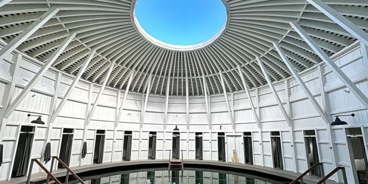 What America’s First Spa Looked Like Then—and Why It’s Worth Visiting Today
